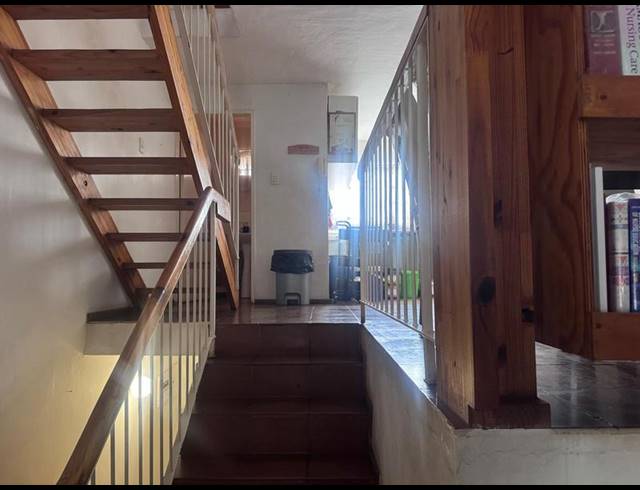 3 BEDROOM DUPLEX FOR SALE IN YEOVILLE